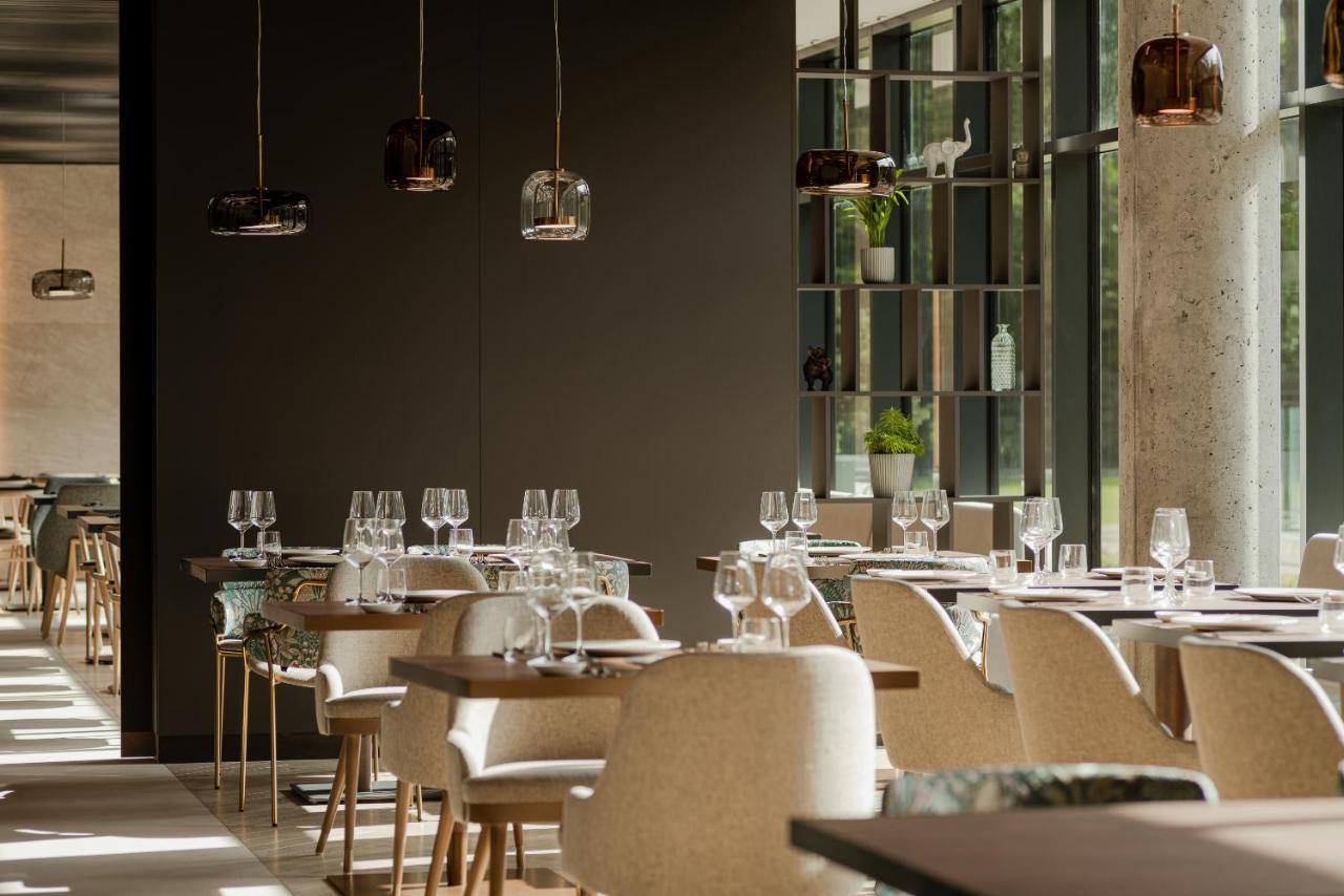 Radisson Resort 코워브제크 외부 사진