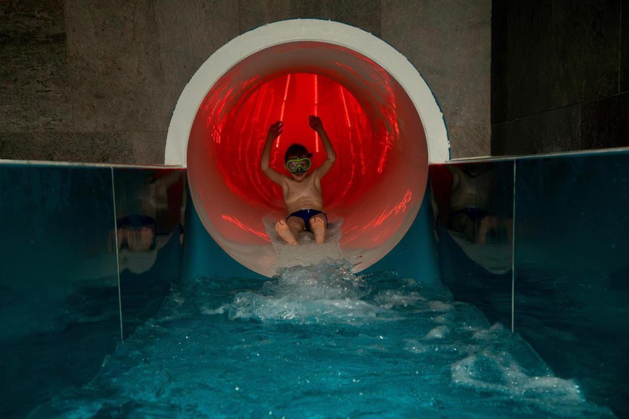 Radisson Resort 코워브제크 외부 사진