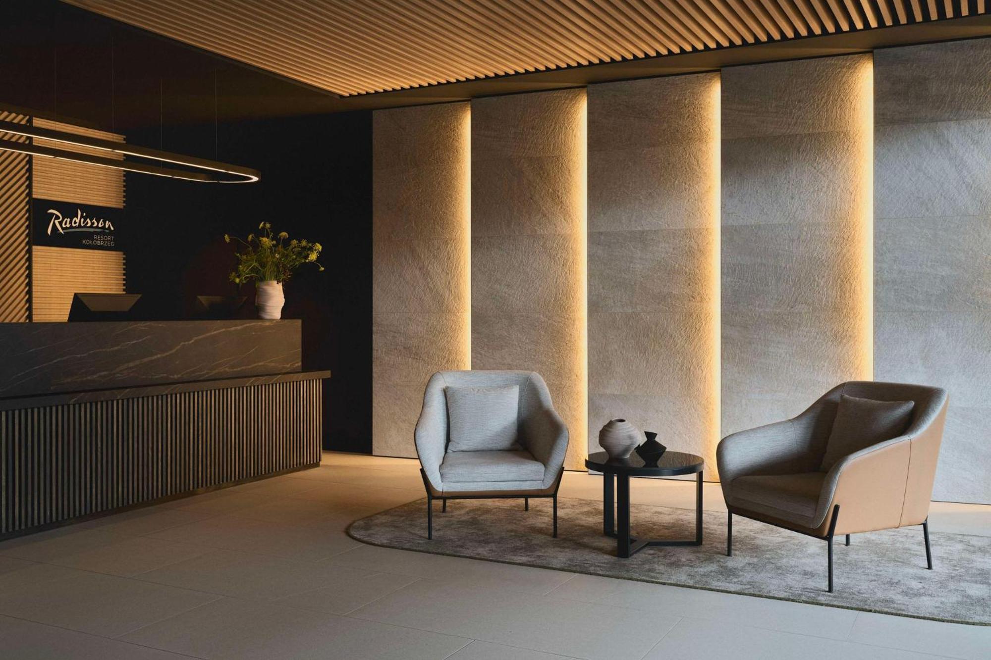 Radisson Resort 코워브제크 외부 사진